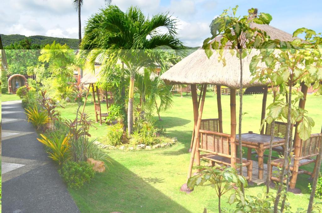 Parrot Paradise Resort Boljoon Exterior photo