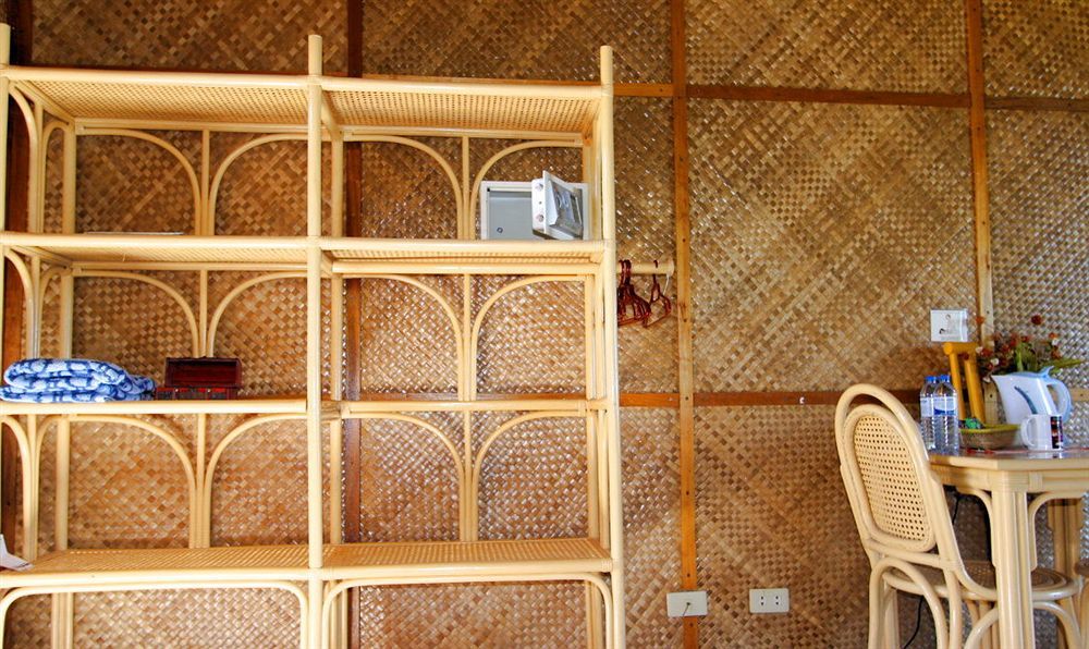 Parrot Paradise Resort Boljoon Exterior photo