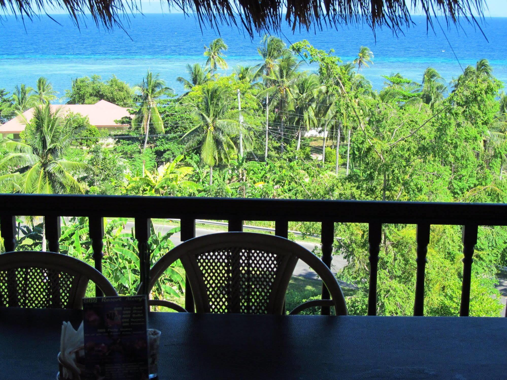 Parrot Paradise Resort Boljoon Exterior photo